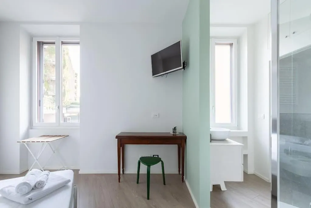 Cozy Apartment: Fioravanti12 Milan